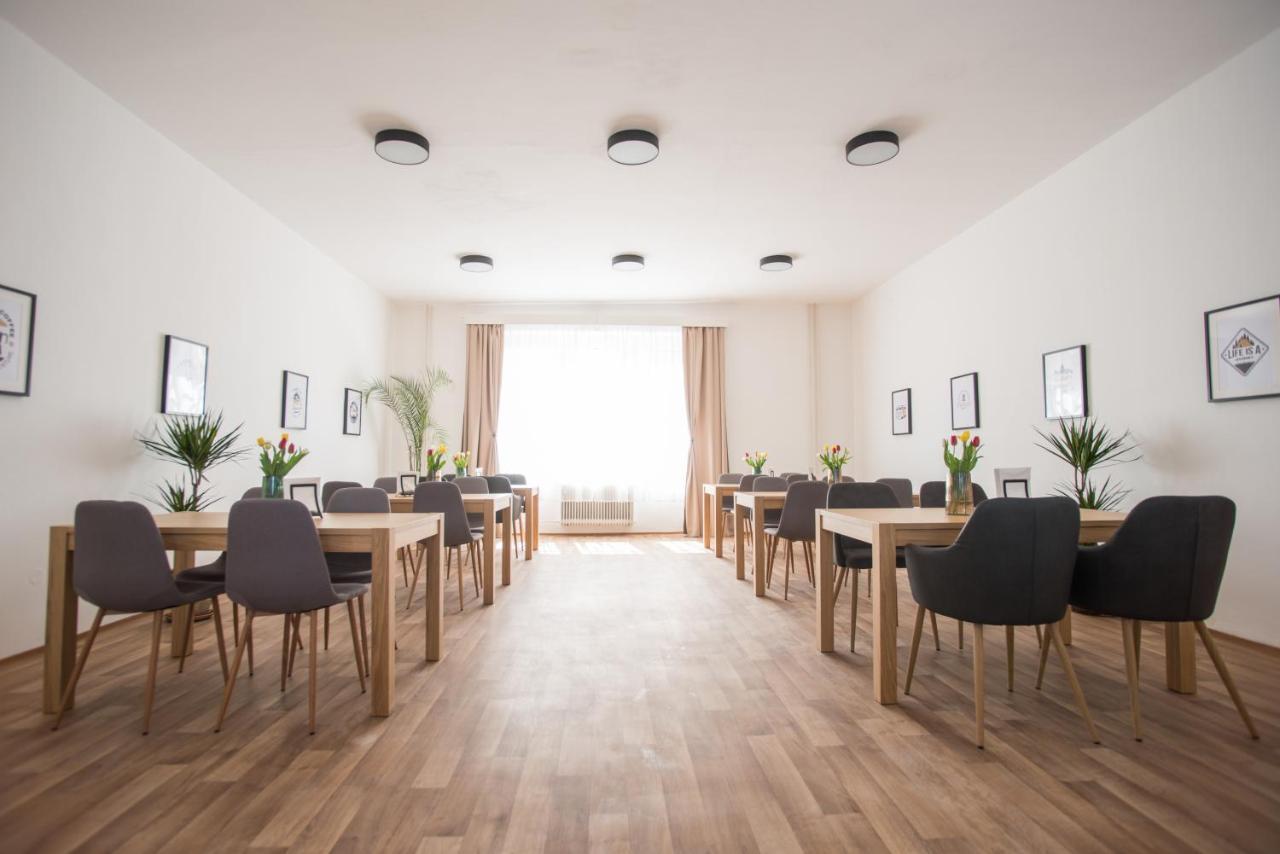 Penzion Branecky Trenčín Exteriör bild