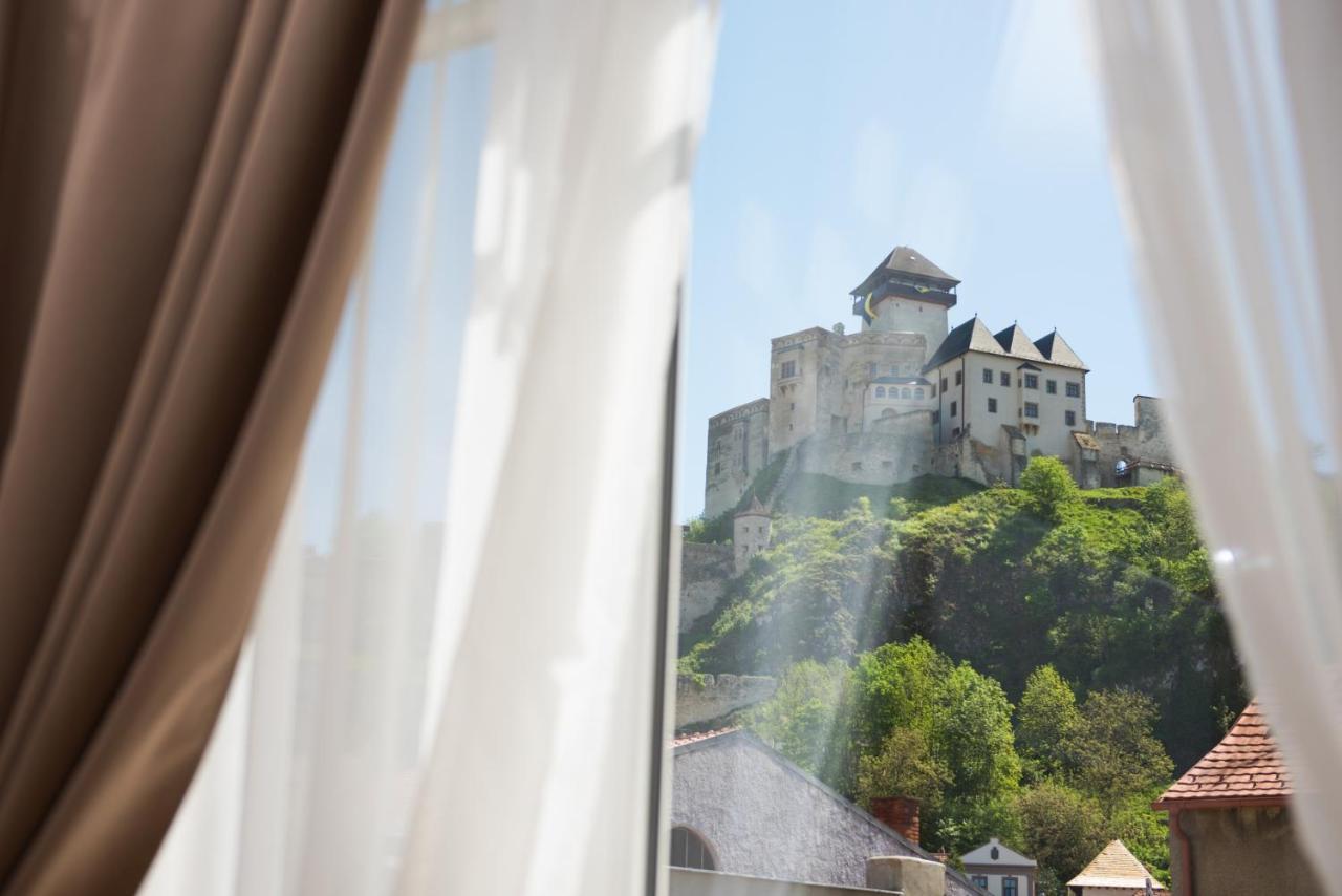 Penzion Branecky Trenčín Exteriör bild